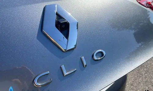 Renault Clio v E3w n0 6u s 1179 11