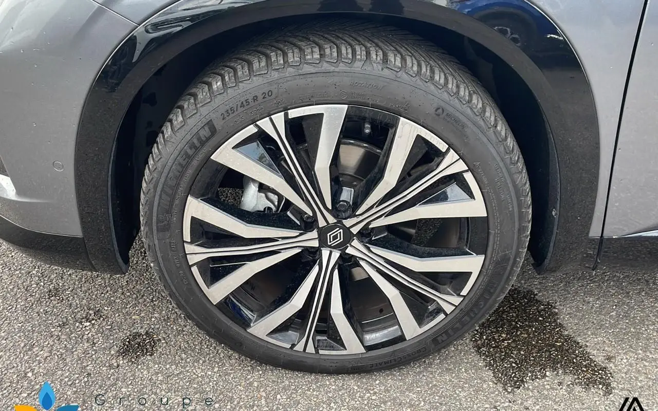 Renault Austral Full hybrid e-tech 200 ch techno 1185 11