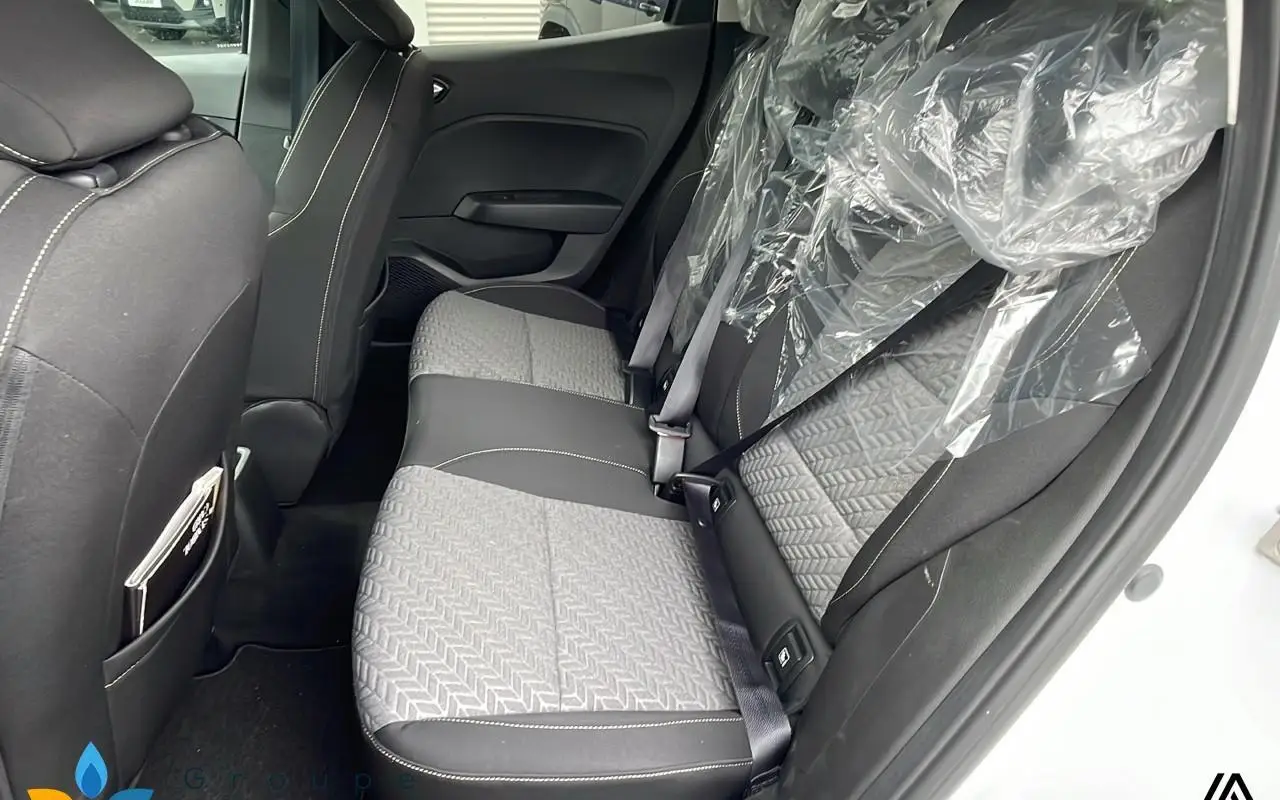 Renault Clio v societe Clio societe tce 90 evolution reversible 1201 9