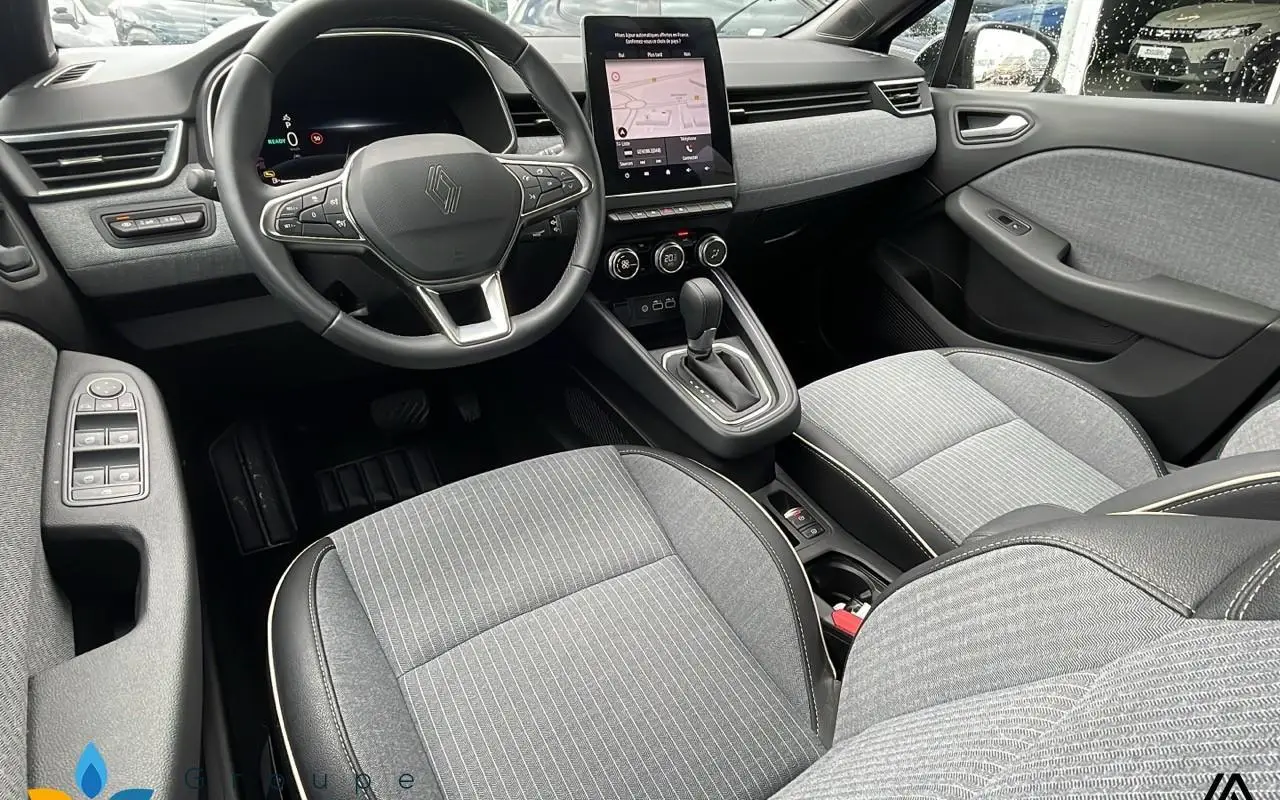 Renault Clio Techno full hybrid e-tech 145 ch-24 1204 6