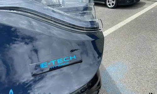 Renault Clio v Esprit alpine full hybrid e-tech 145 ch - 24 1205 11