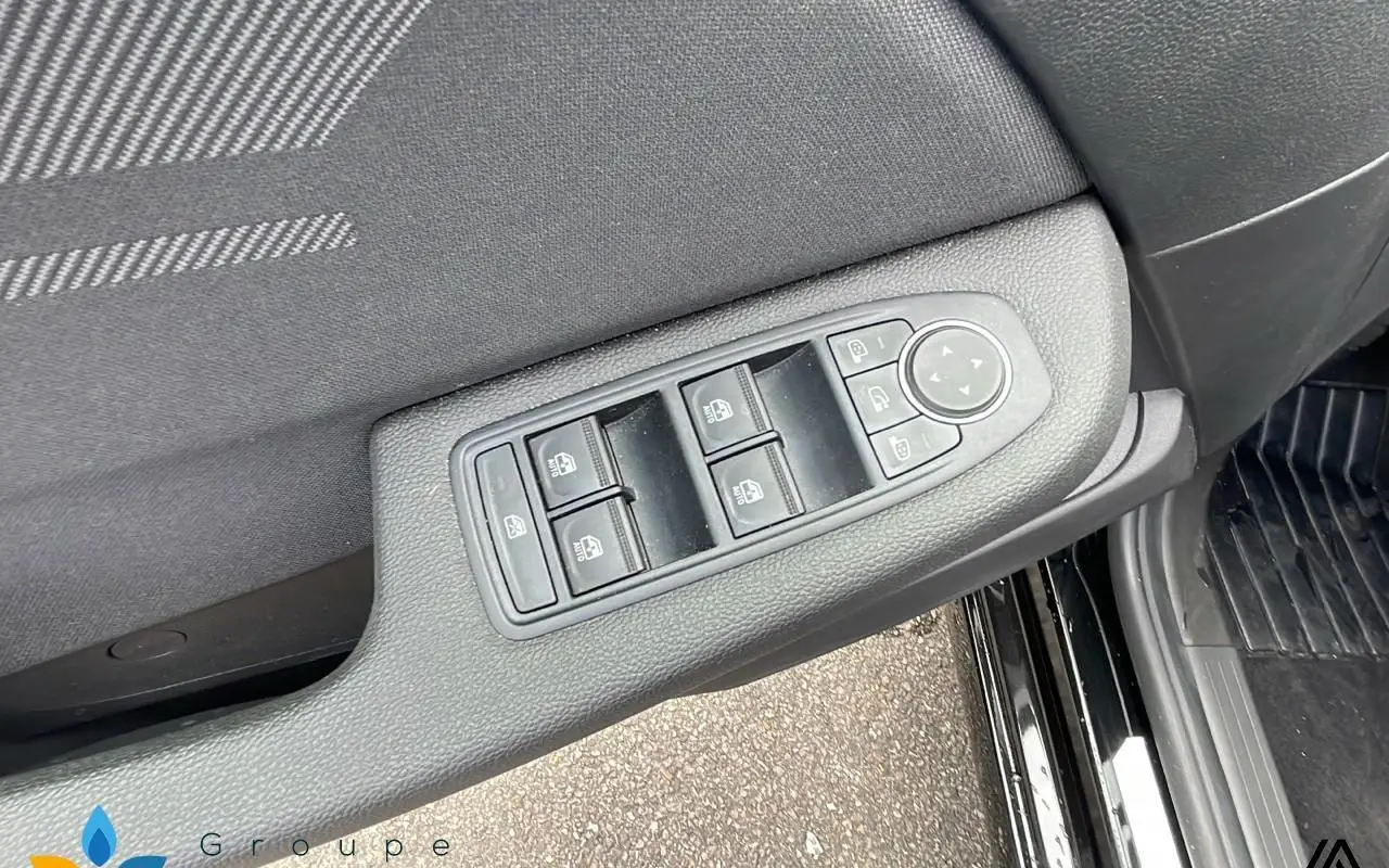 Renault Clio v Esprit alpine full hybrid e-tech 145 ch - 24 1205 13