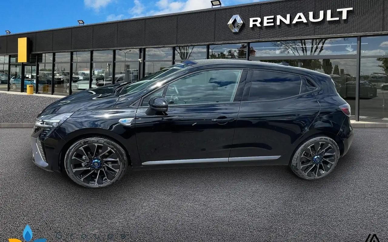 Renault Clio v Esprit alpine full hybrid e-tech 145 ch - 24 1205 2