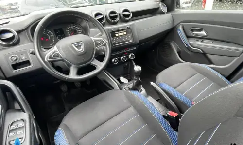 Dacia Duster Blue dci 115 4x2 15 ans 1207 6