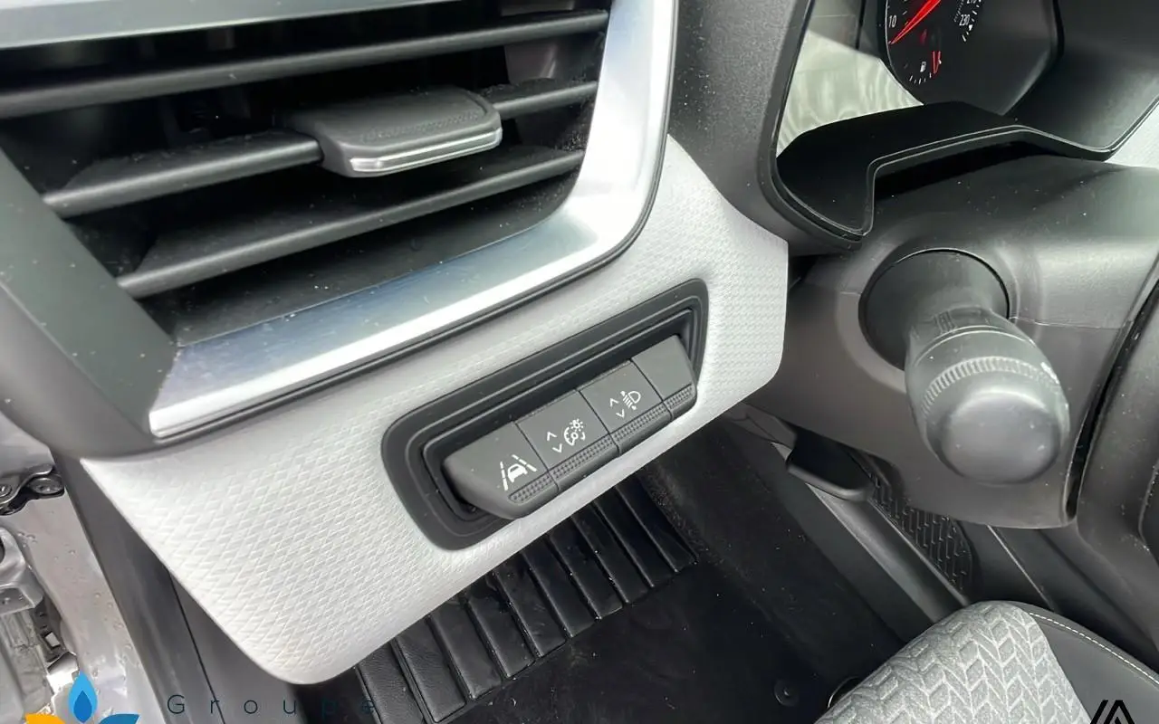 Renault Clio v Clio tce 90 - 21n limited 1209 13