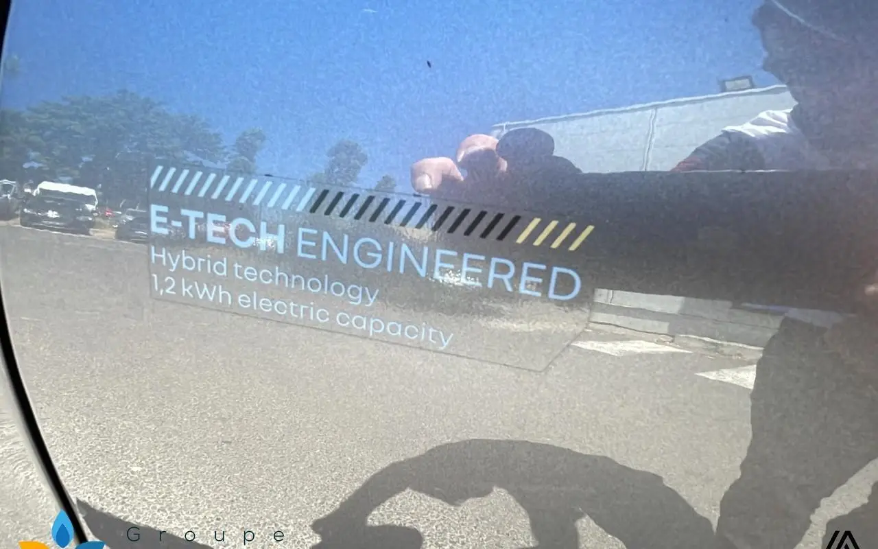 Renault Captur E-tech full hybrid 145 engineered 1211 12