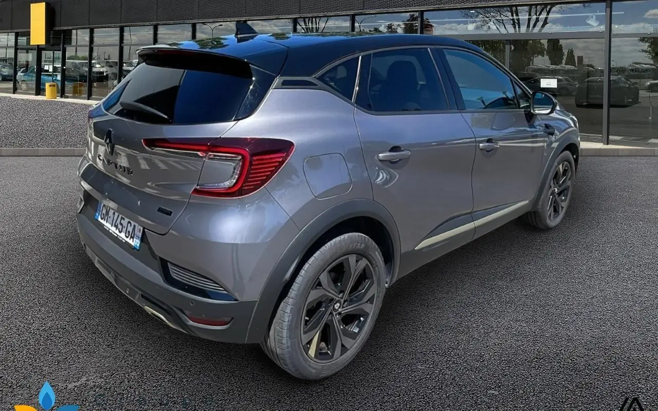 Renault Captur E-tech full hybrid 145 engineered 1211 3