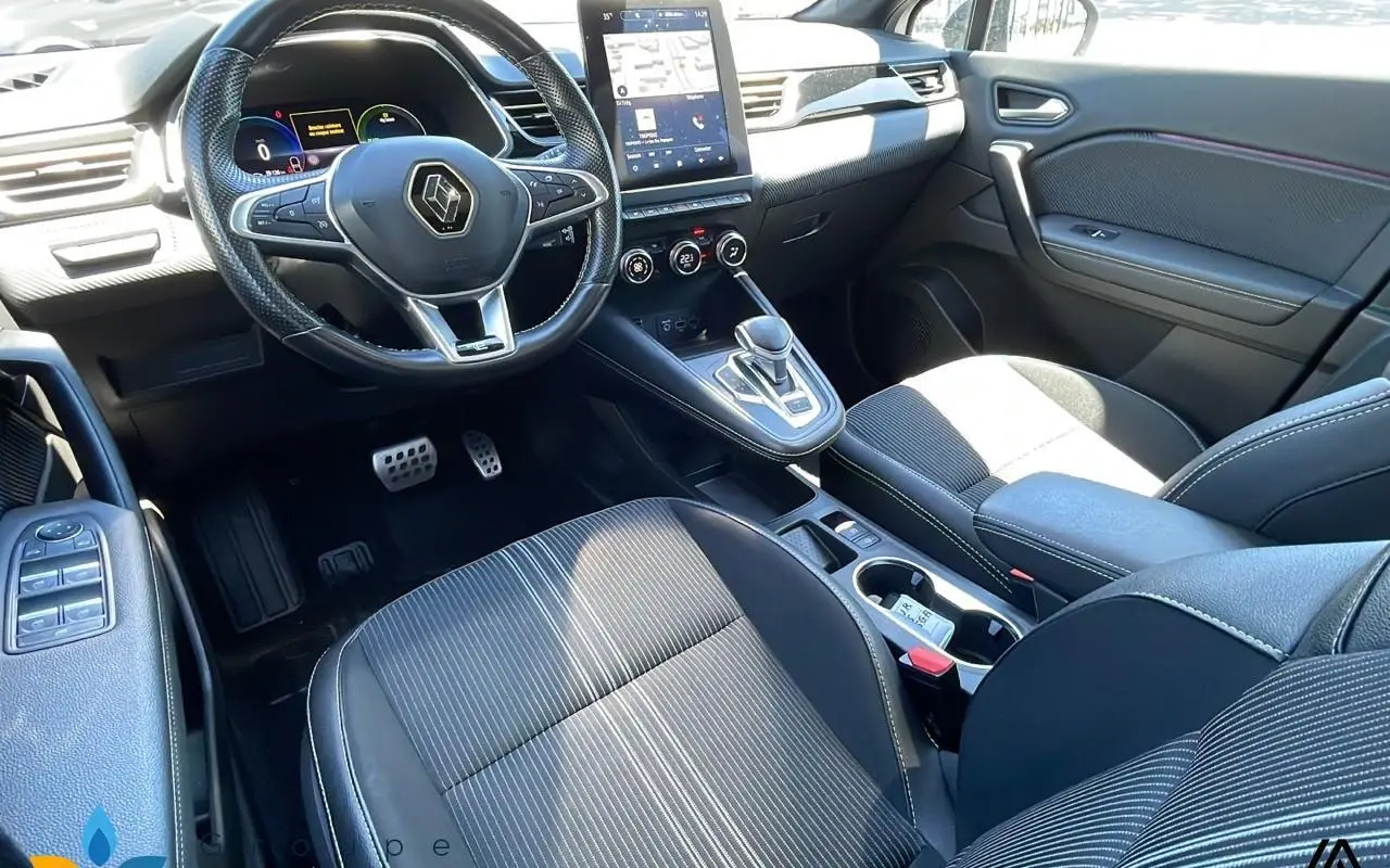 Renault Captur E-tech full hybrid 145 engineered 1211 6
