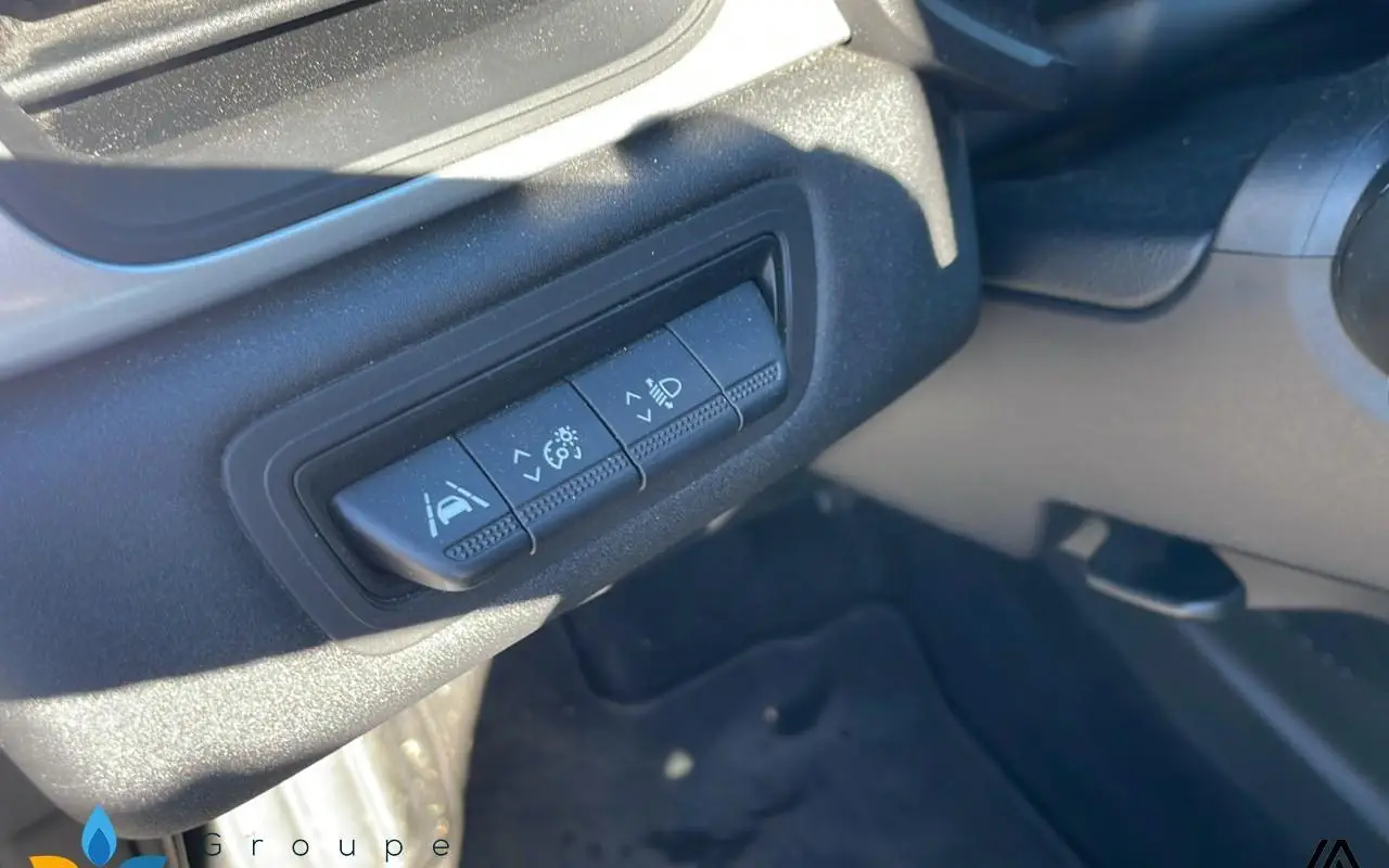 Renault Captur Tce 90 equilibre 1216 13