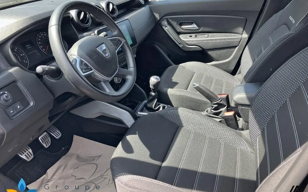 Dacia Duster Eco-g 100 4x2 prestige + 1222 8