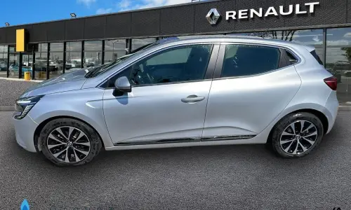 Renault Clio v Clio e-tech 140 - 21n intens 1225 2