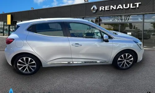 Renault Clio v Clio e-tech 140 - 21n intens 1225 4