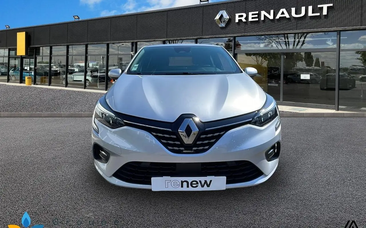 Renault Clio v Clio e-tech 140 - 21n intens 1225 5