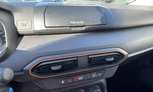 Dacia Sandero Eco-g 100 stepway essentiel 1226 7