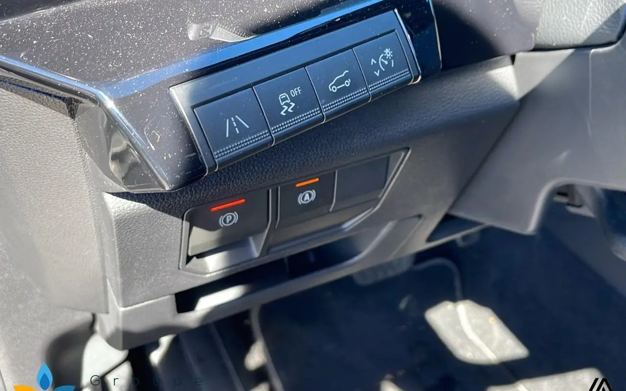 Renault Austral E-tech hybrid 200 iconic 1230 13