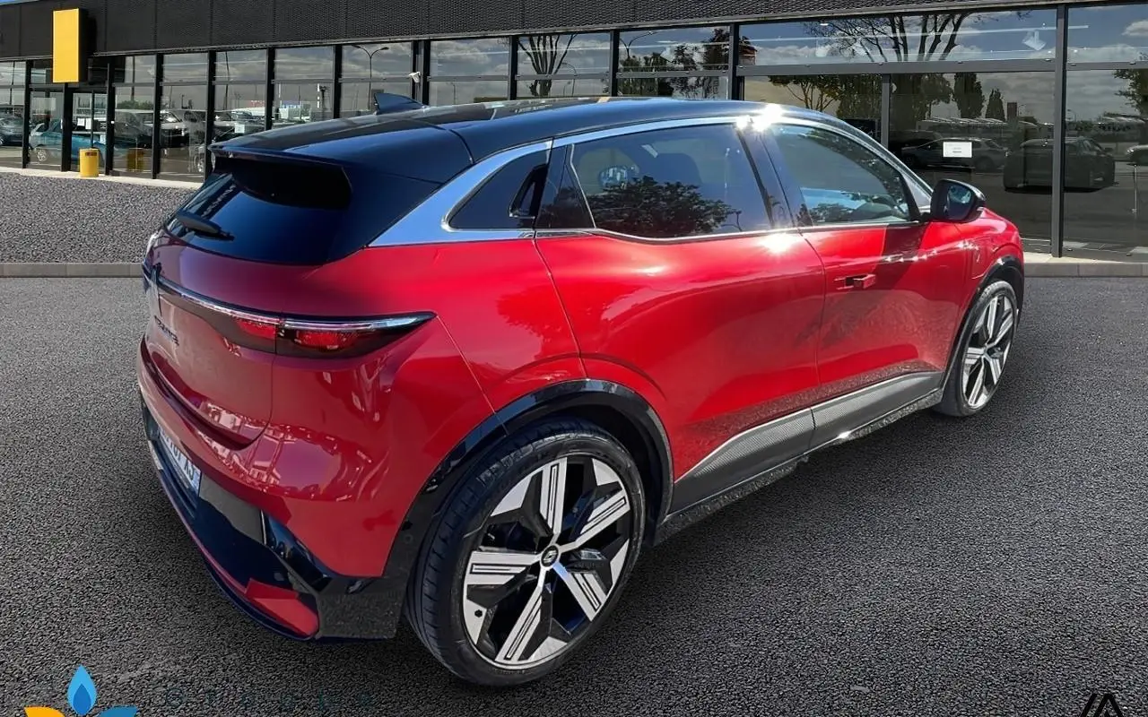 Renault Megane e-tech Megane e-tech ev60 220 ch super charge iconic 1232 3