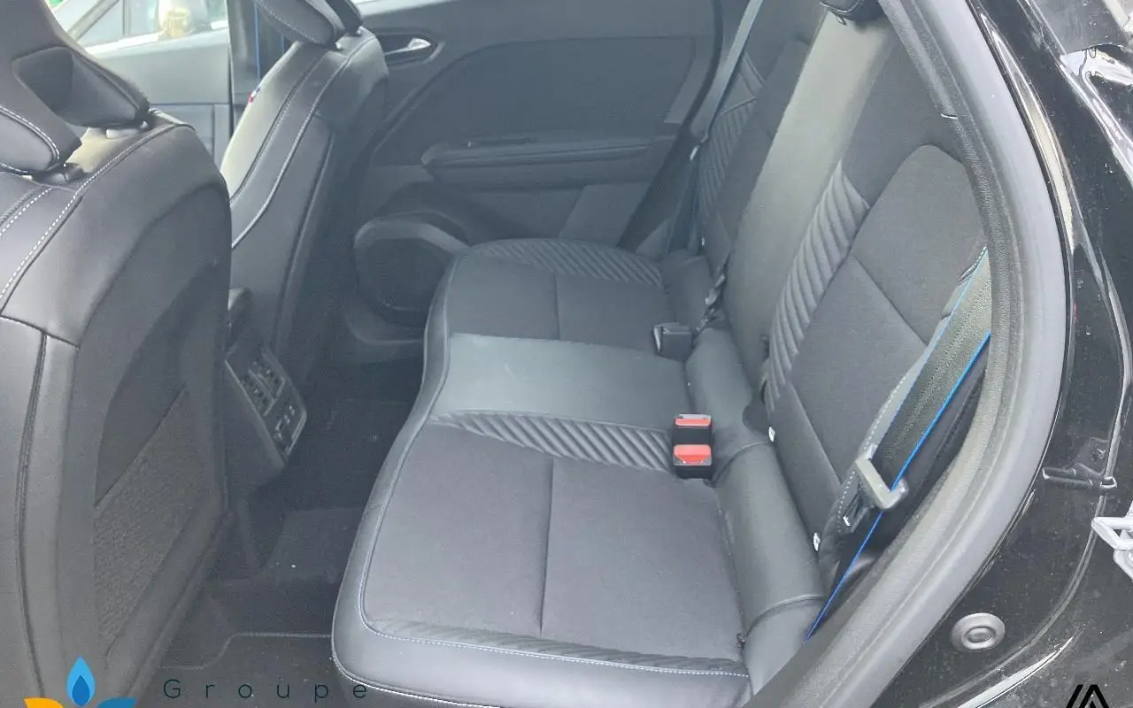 Renault Captur E-tech full hybrid 145 ch esprit alpine 1234 9
