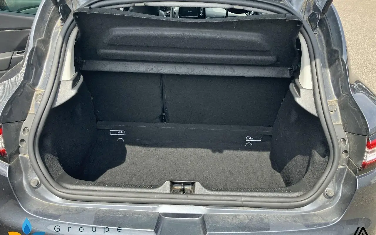 Renault Clio iv Clio dci 90 e6c edc intens 1238 10