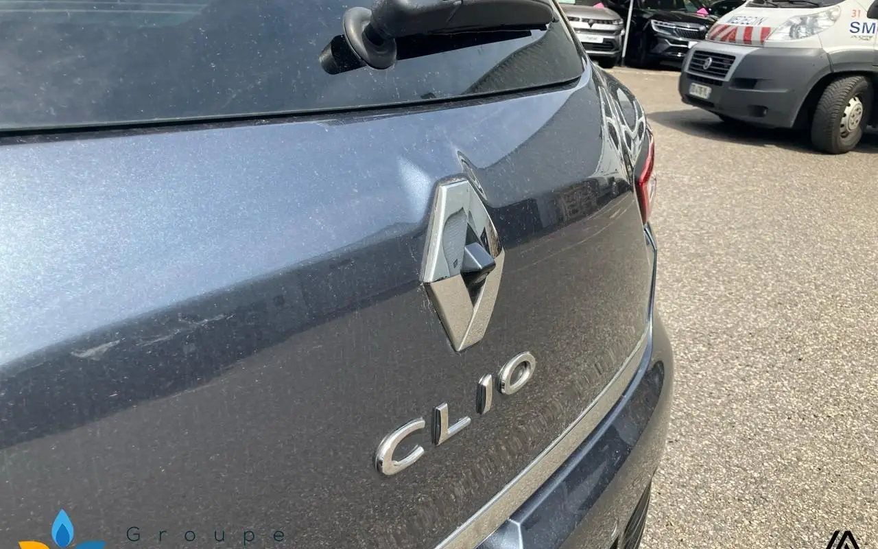 Renault Clio iv Clio dci 90 e6c edc intens 1238 11
