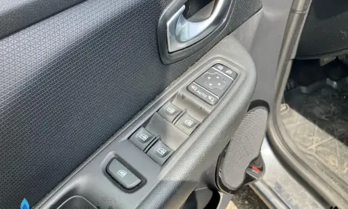 Renault Clio iv Clio dci 90 e6c edc intens 1238 13