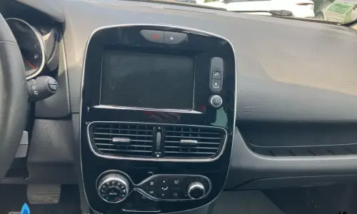 Renault Clio iv Clio dci 90 e6c edc intens 1238 7