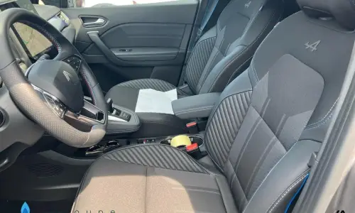 Renault Captur E-tech full hybrid 160 ch techno 1242 8