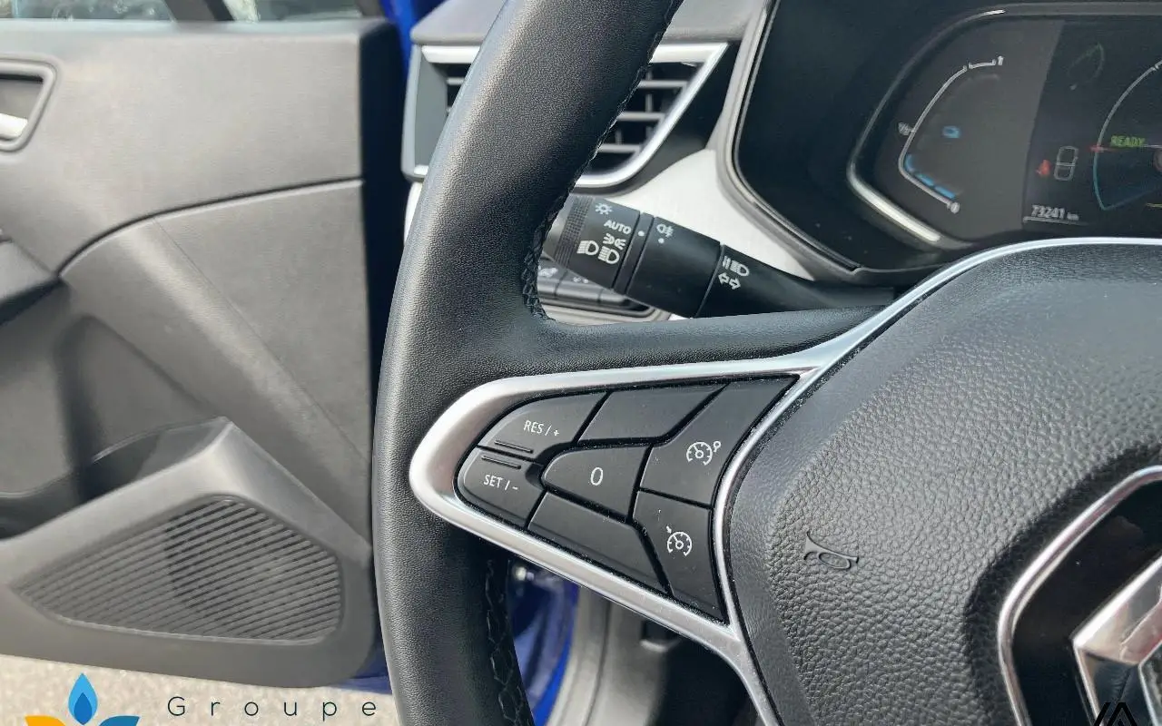 Renault Clio v Clio e-tech full hybrid 145 evolution 1244 13