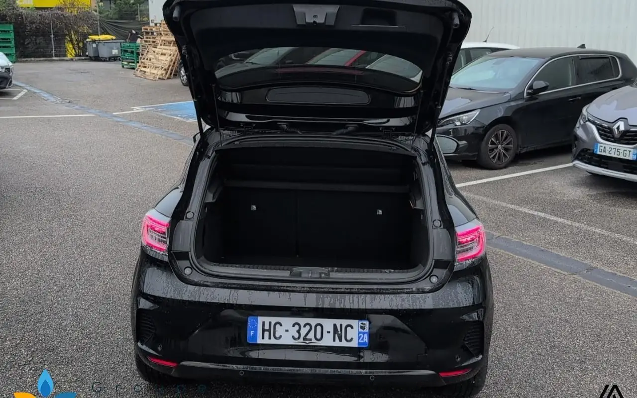 Renault Clio v Clio e-tech full hybrid 145 ch gsr2 techno 1248 10