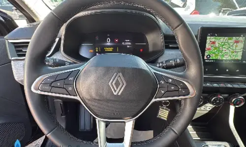 Renault Clio v Clio blue dci 100 ch gsr2 evolution 1252 14