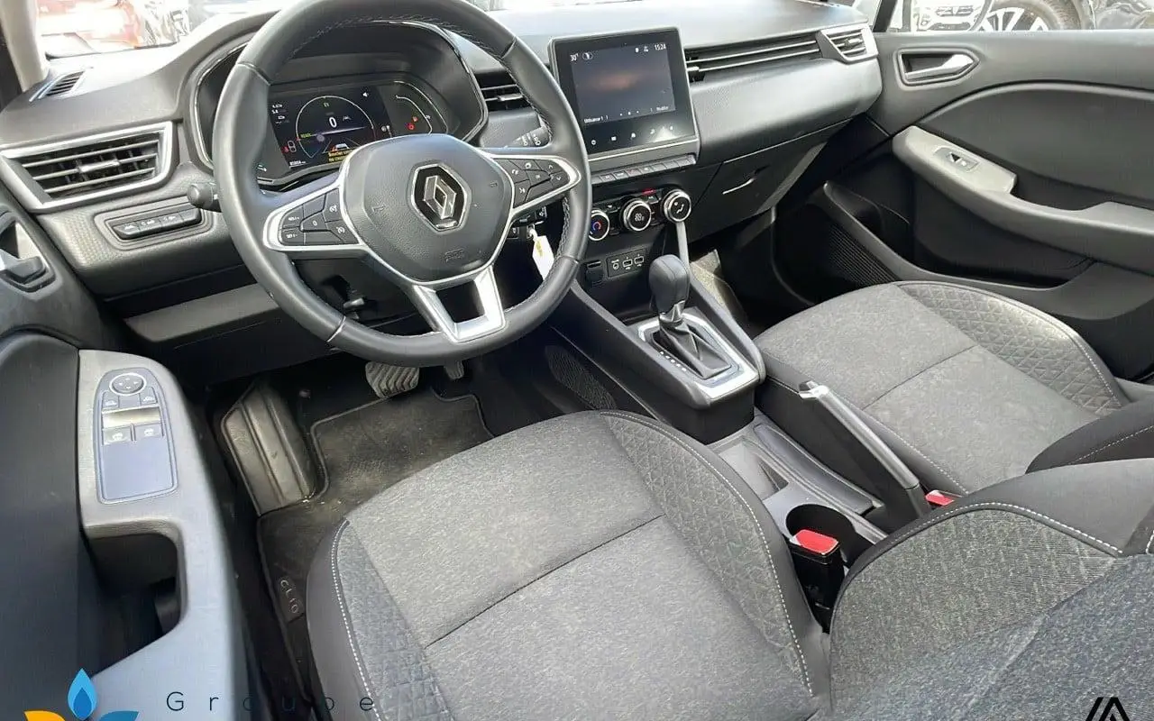 Renault Clio v Clio e-tech 140 - 21n business 1265 6