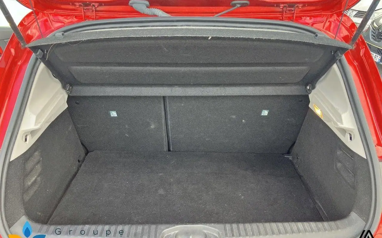 Renault Clio v Clio tce 90 equilibre 1288 10