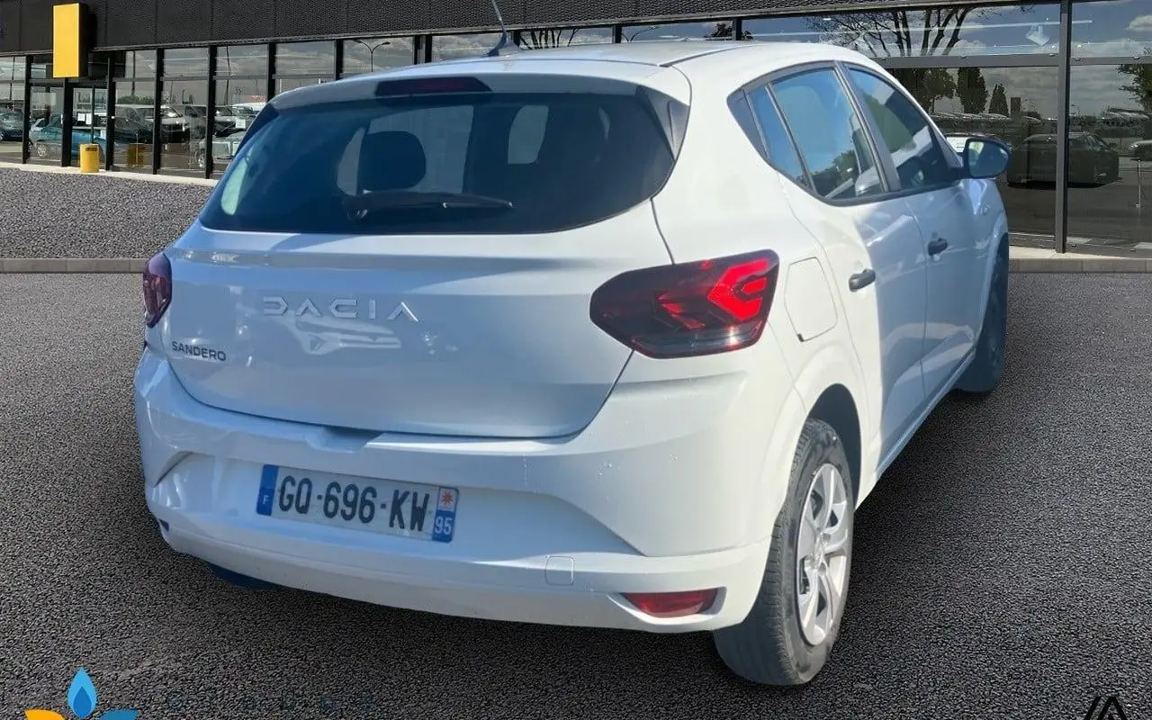 Dacia Sandero Eco-g 100 essential 1290 3