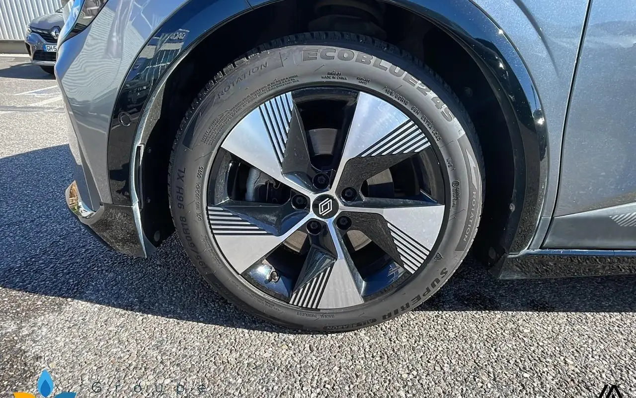 Renault Megane e-tech Megane e-tech ev60 220 ch super charge equilibre 1298 11