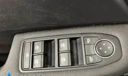Renault Clio v Clio e-tech full hybrid 145 evolution 1305 13