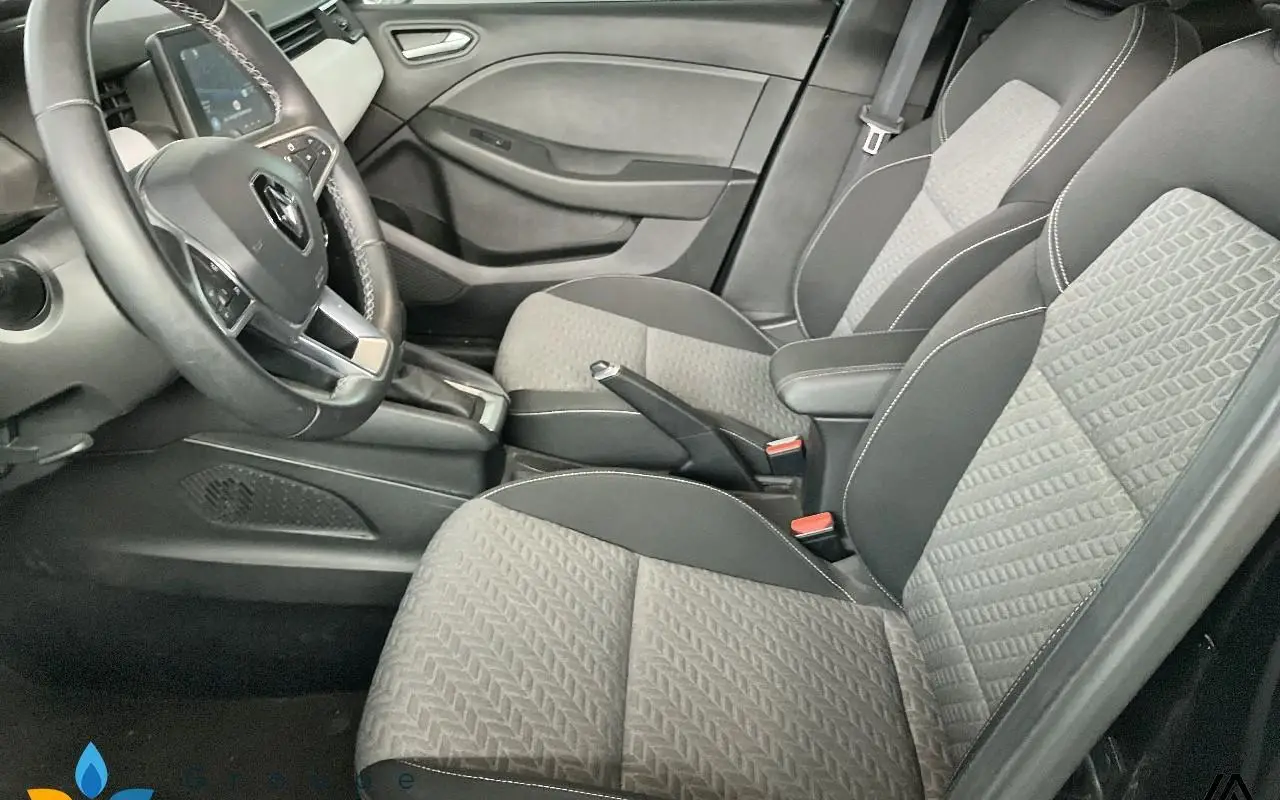 Renault Clio v Clio e-tech full hybrid 145 evolution 1305 8