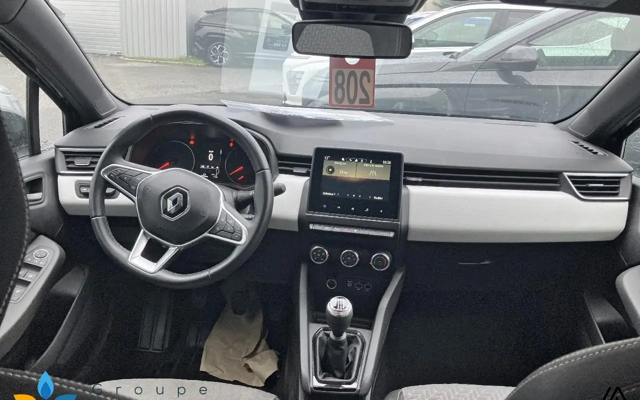 Renault Clio v Clio tce 90 - 21n limited 1313 6