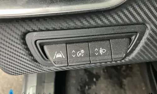 Renault Clio v Clio e-tech full hybrid 145 engineered 1319 14