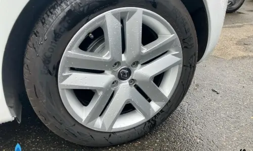Renault Clio v Clio e-tech 140 - 21n business 1321 11