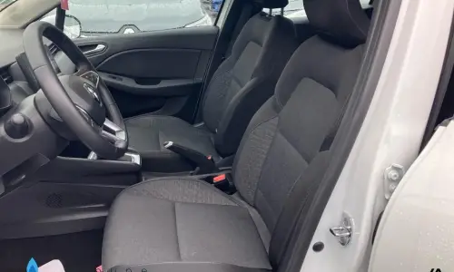 Renault Clio v Clio e-tech 140 - 21n business 1321 8