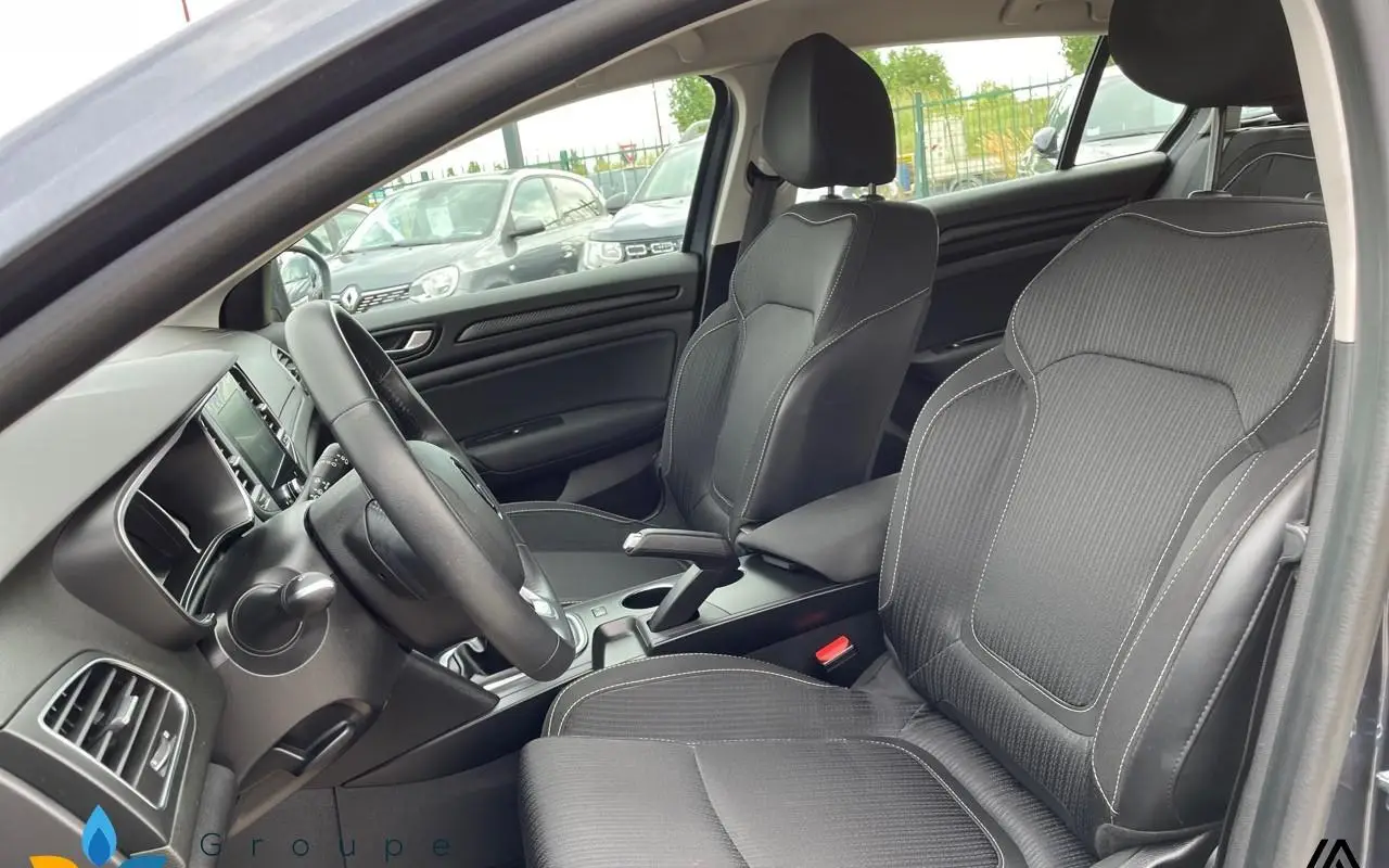 Renault Megane iv estate business Mégane iv estate blue dci 115 business intens 544 8