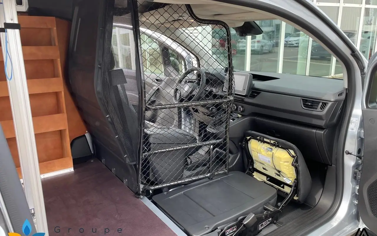 Renault Kangoo van Blue dci 95 grand confort sesame ouvre toi - 22 553 13