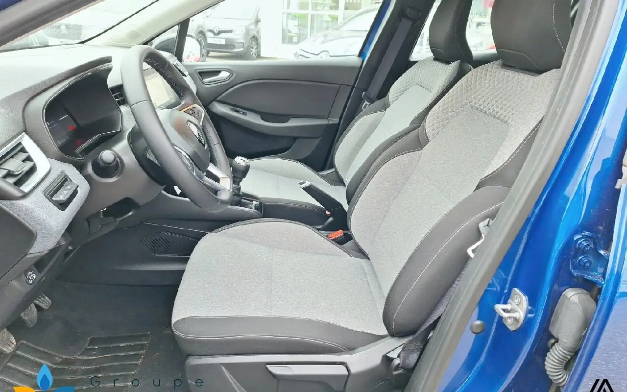 Renault Clio v Clio tce 100 gpl evolution 573 8