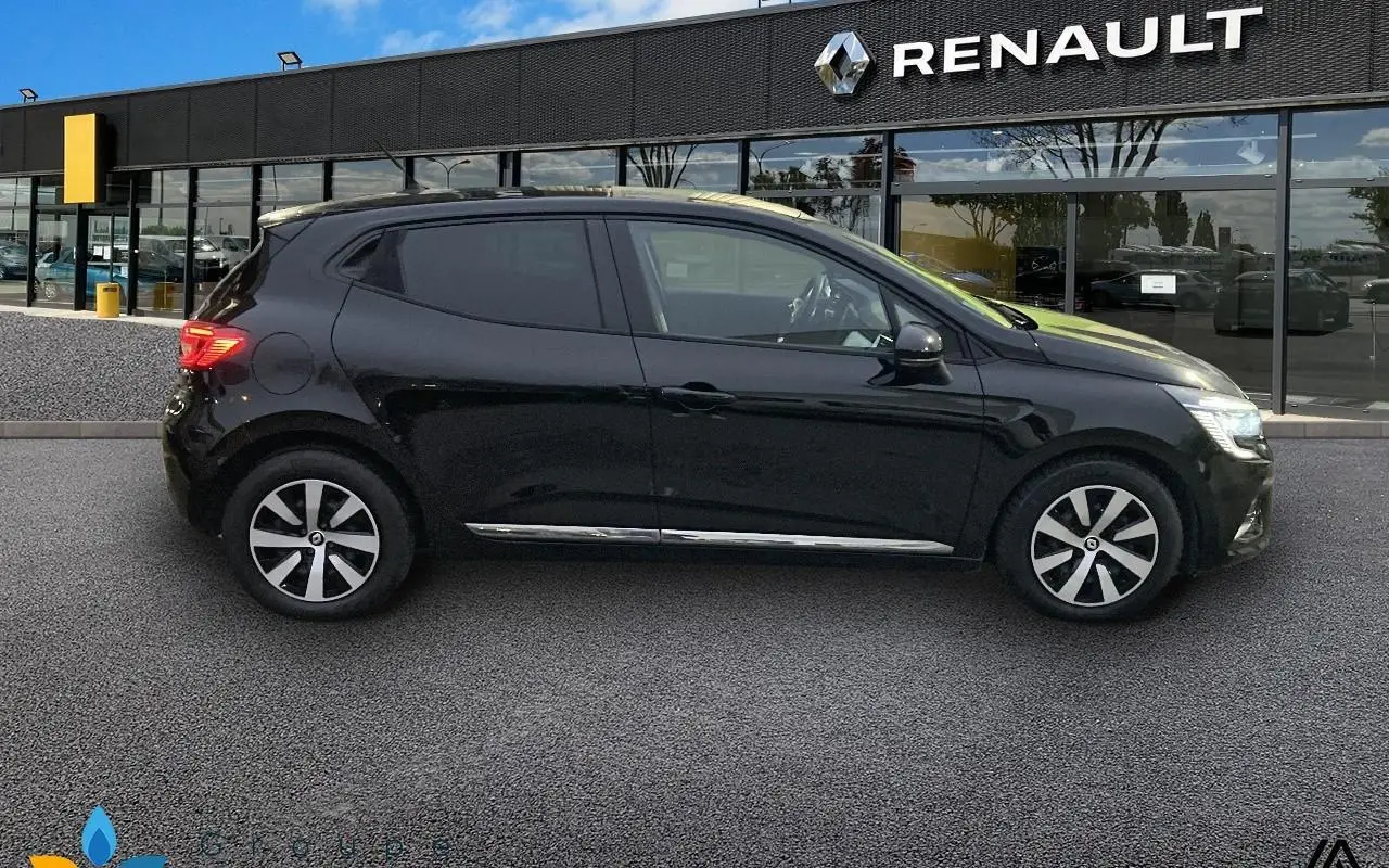 Renault Clio v Clio blue dci 100 evolution 600 4