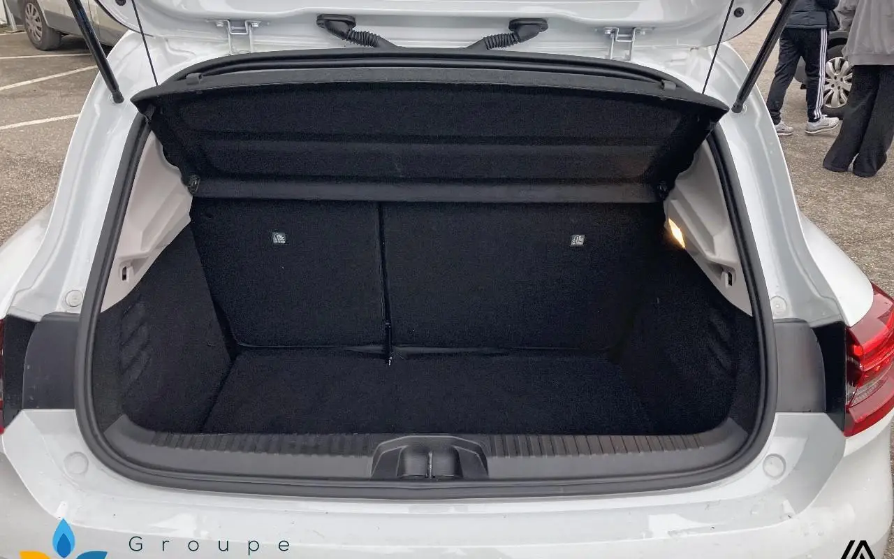Renault Clio v Clio tce 90 - 21n business 627 10