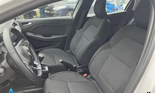 Renault Clio v Clio tce 90 - 21n business 627 8