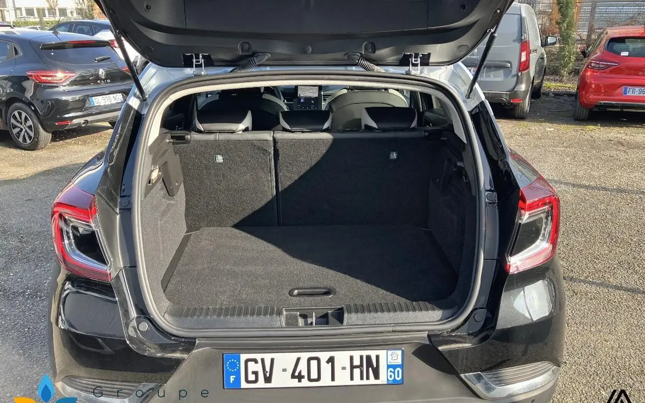Renault Captur E-tech full hybrid 145 techno 635 10