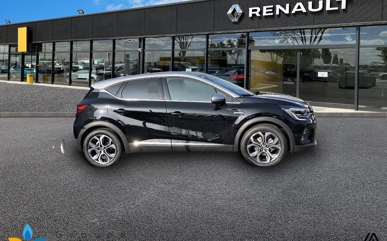 Renault Captur E-tech full hybrid 145 techno 635 4