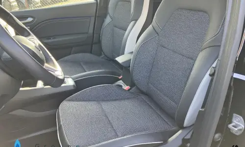 Renault Captur E-tech full hybrid 145 techno 635 8