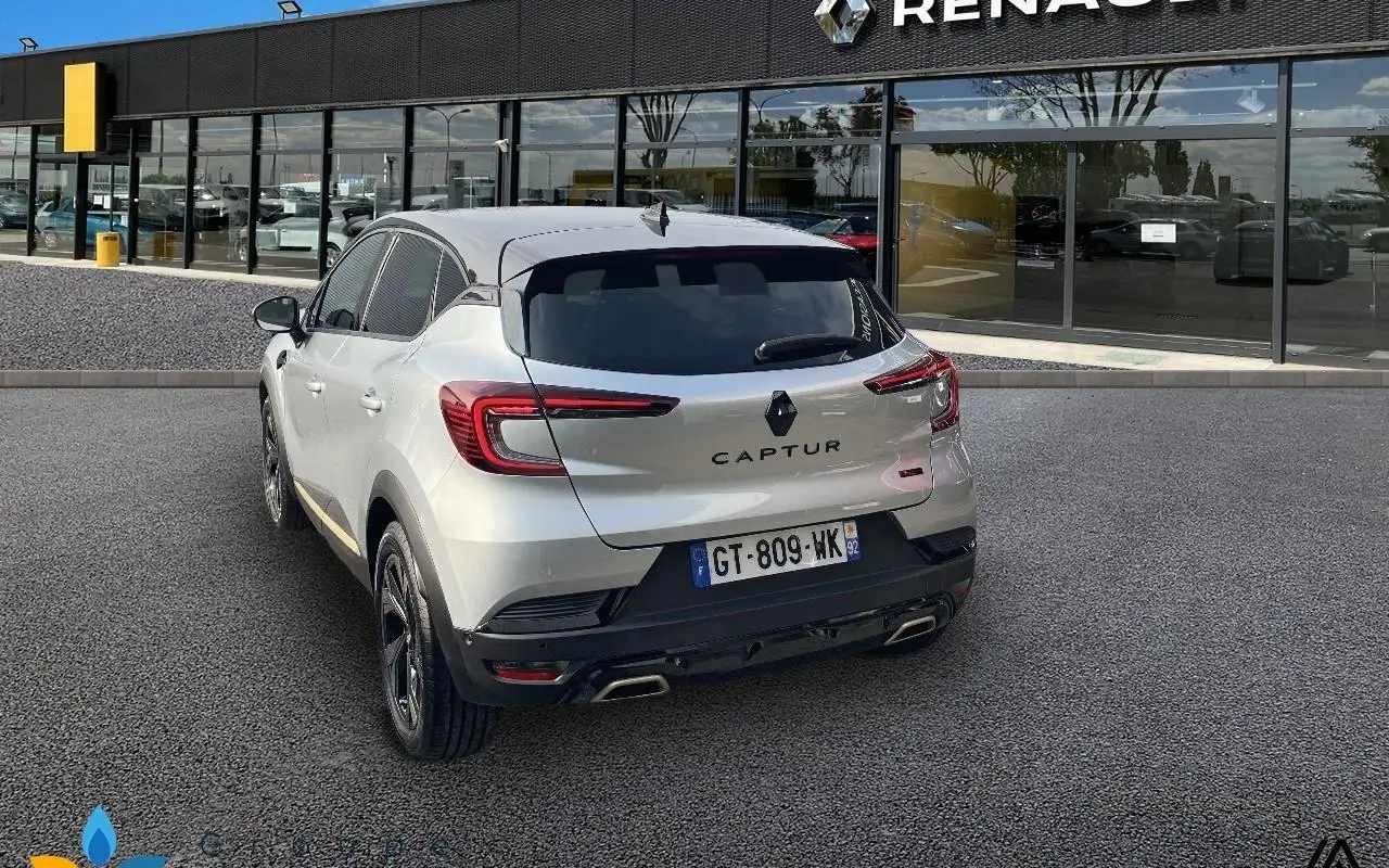 Renault Captur E-tech full hybrid 145 engineered 666 3