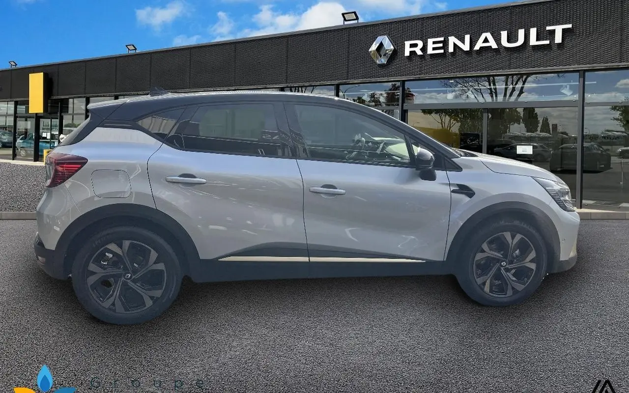 Renault Captur E-tech full hybrid 145 engineered 666 4